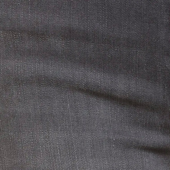 Low Rise Cropped & Frayed Hem - Picture 13 of 16